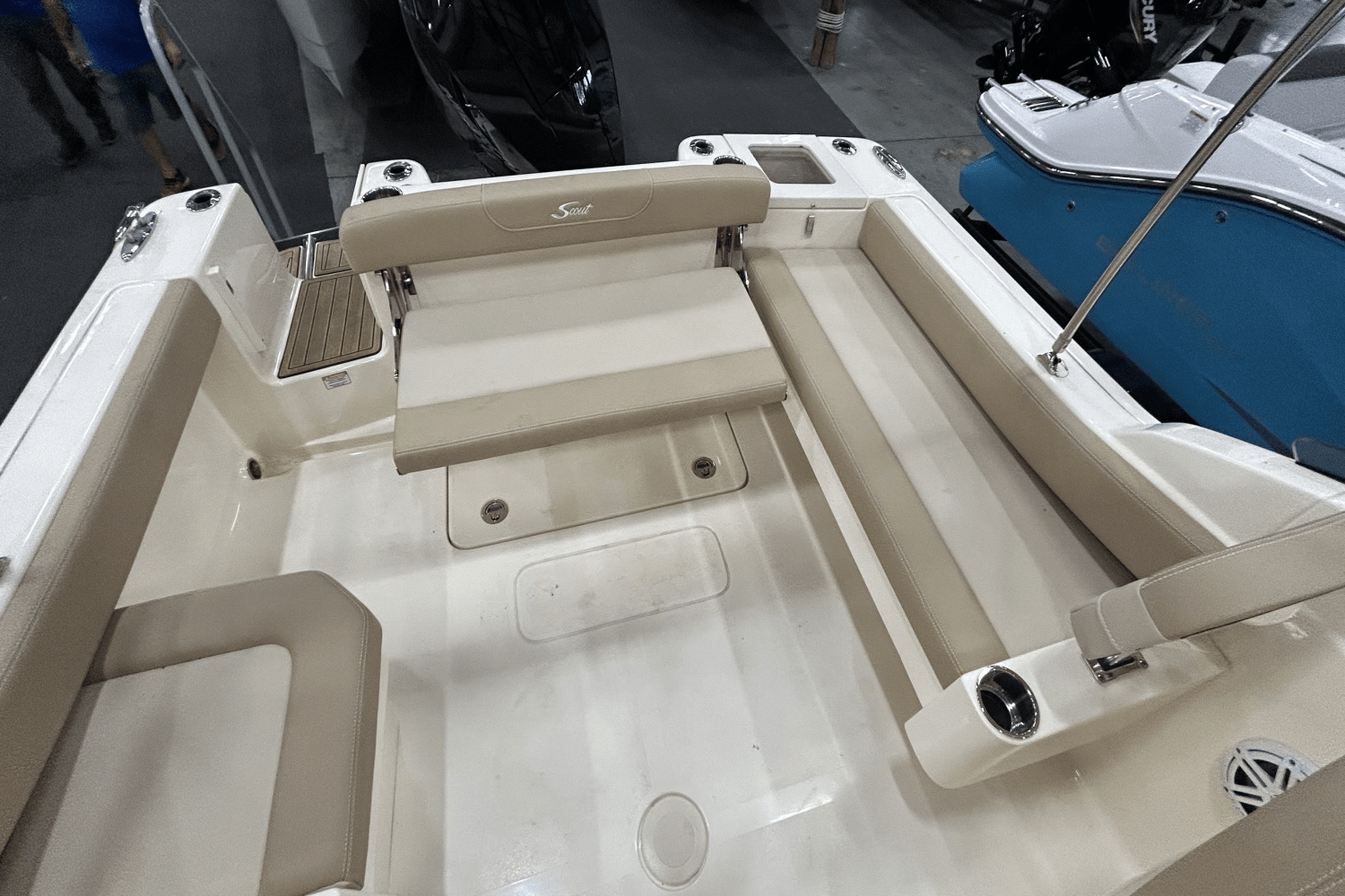 2024 Scout 215 Dorado Image Thumbnail #15