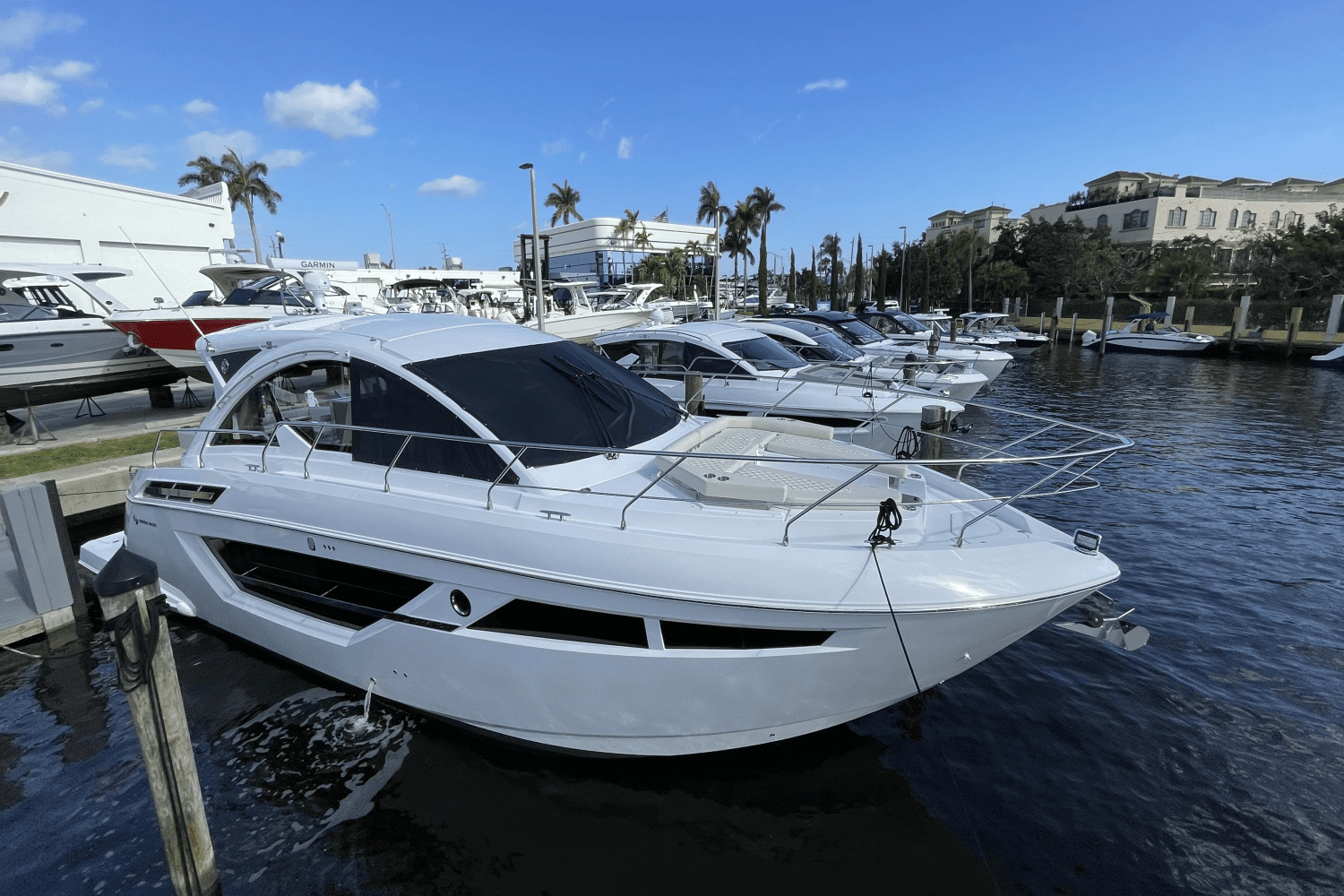 2024 Cruisers Yachts 50 Cantius Image Thumbnail #1