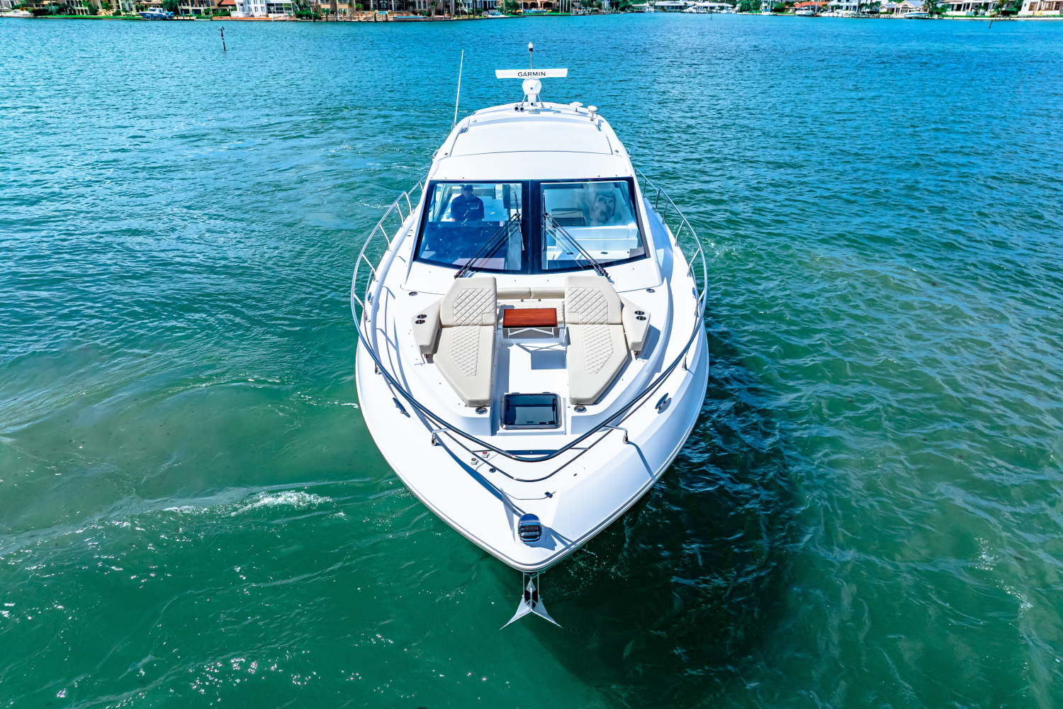 2024 Cruisers Yachts 50 Cantius Image Thumbnail #8