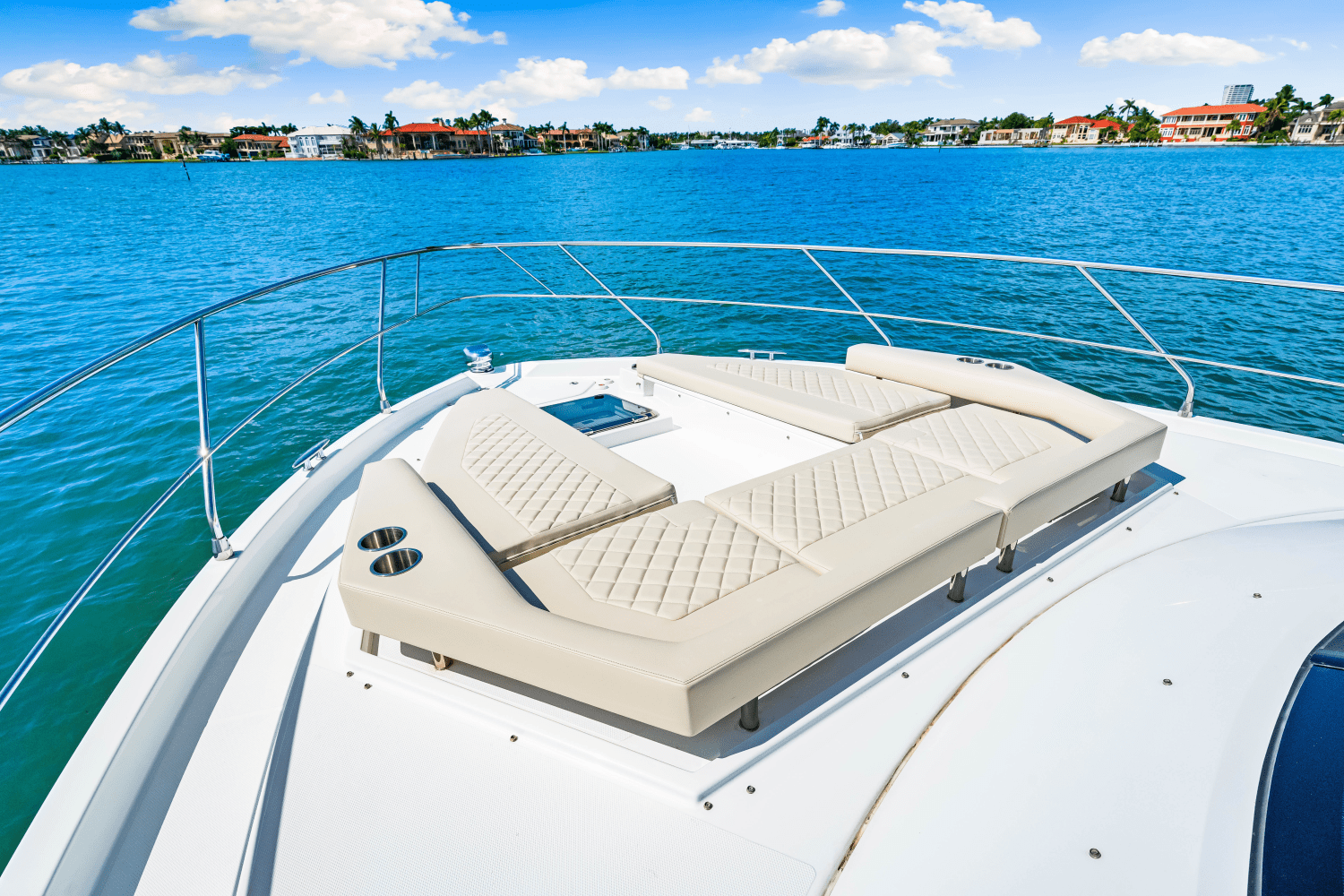 2024 Cruisers Yachts 50 Cantius Image Thumbnail #38