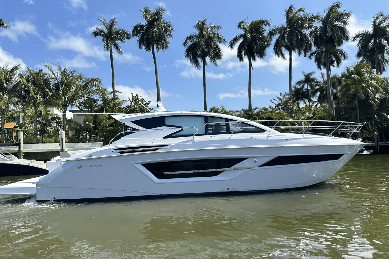 2024 Cruisers Yachts 46 Cantius Image Thumbnail #4