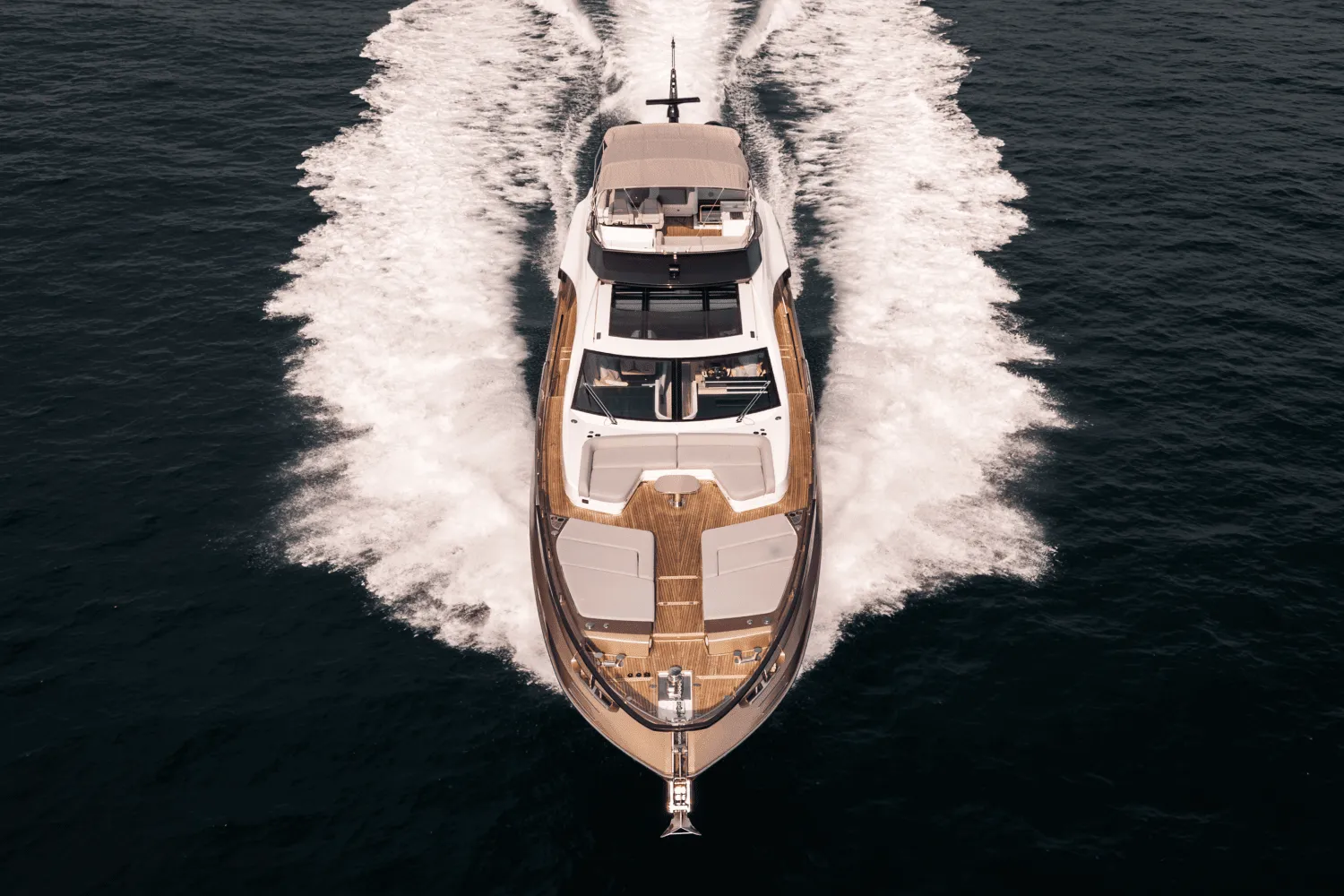 2024 Azimut S8 Image Thumbnail #3