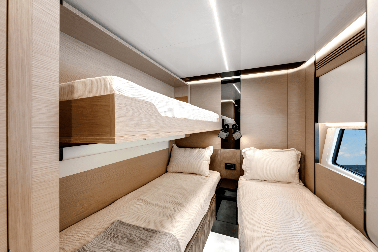 2024 Azimut S8 Image Thumbnail #33