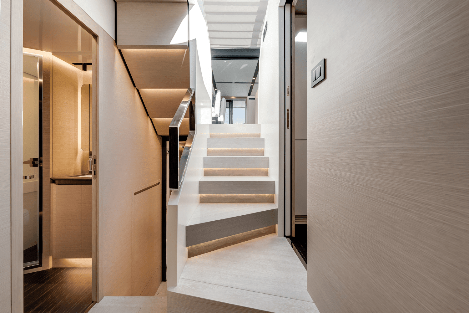 2024 Azimut S8 Image Thumbnail #25