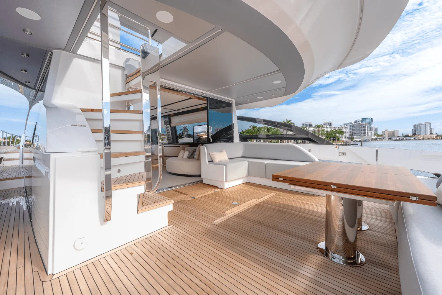 2024 Azimut S8 Image Thumbnail #4