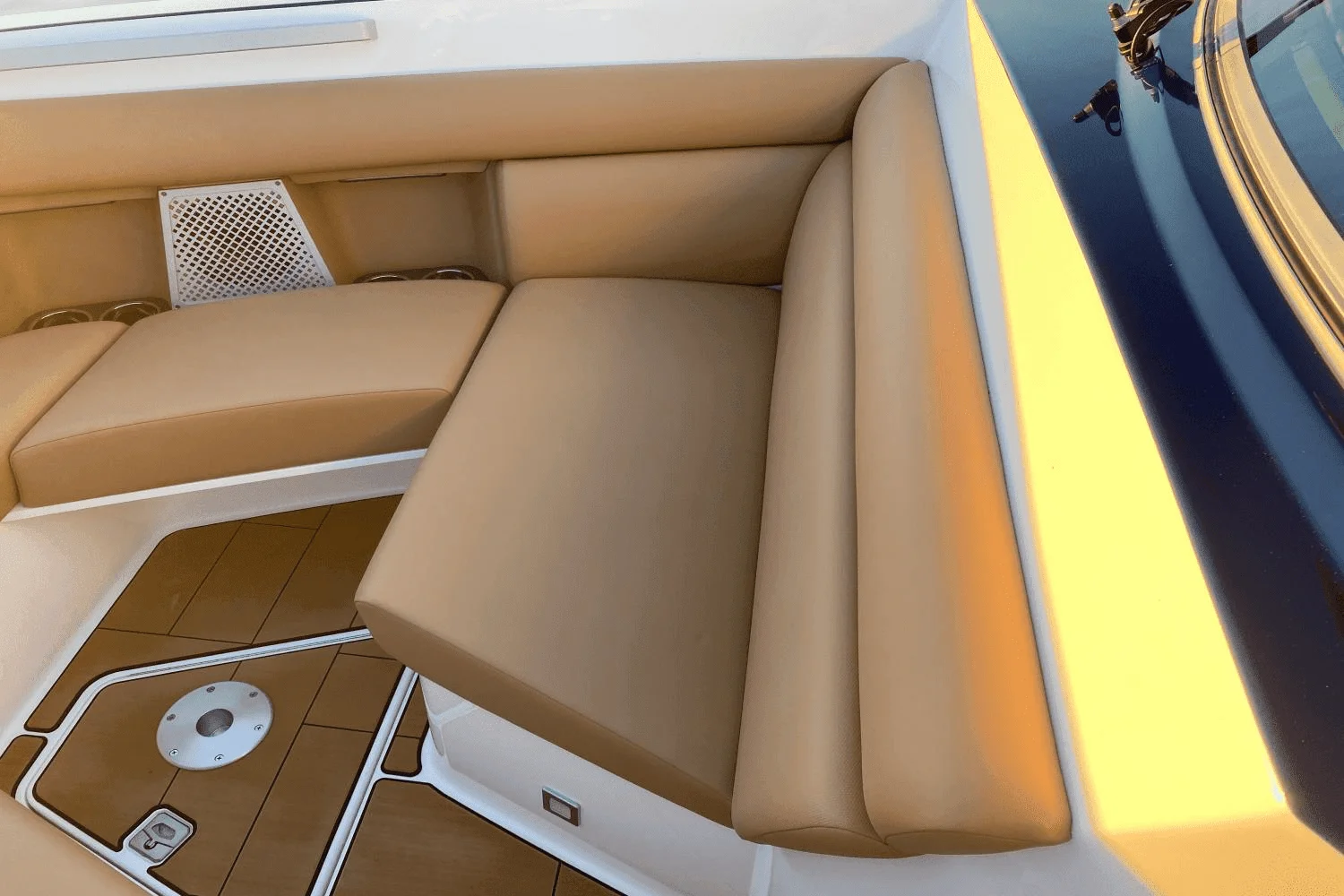 2024 Aviara AV32 Image Thumbnail #21