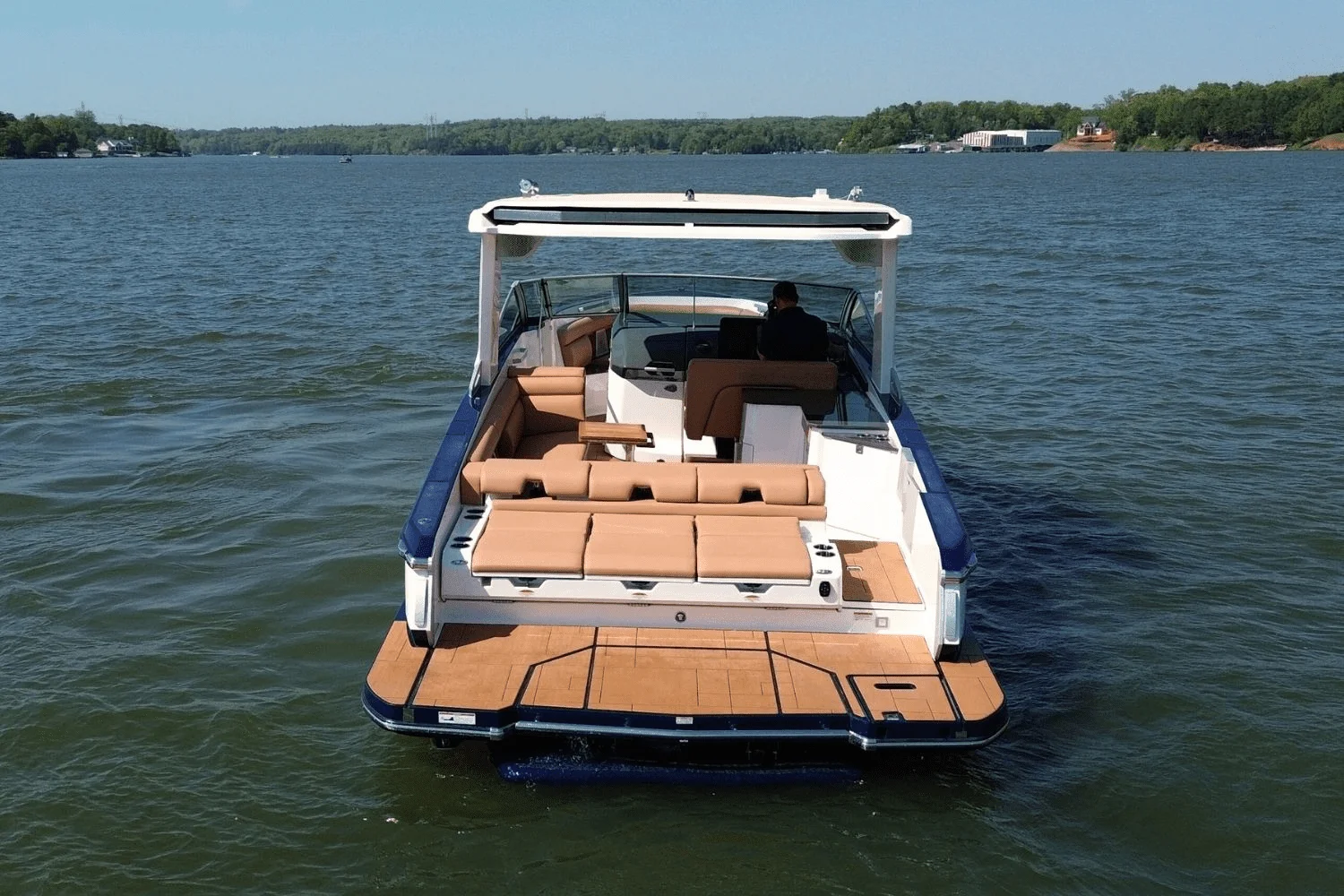 2024 Aviara AV32 Image Thumbnail #2