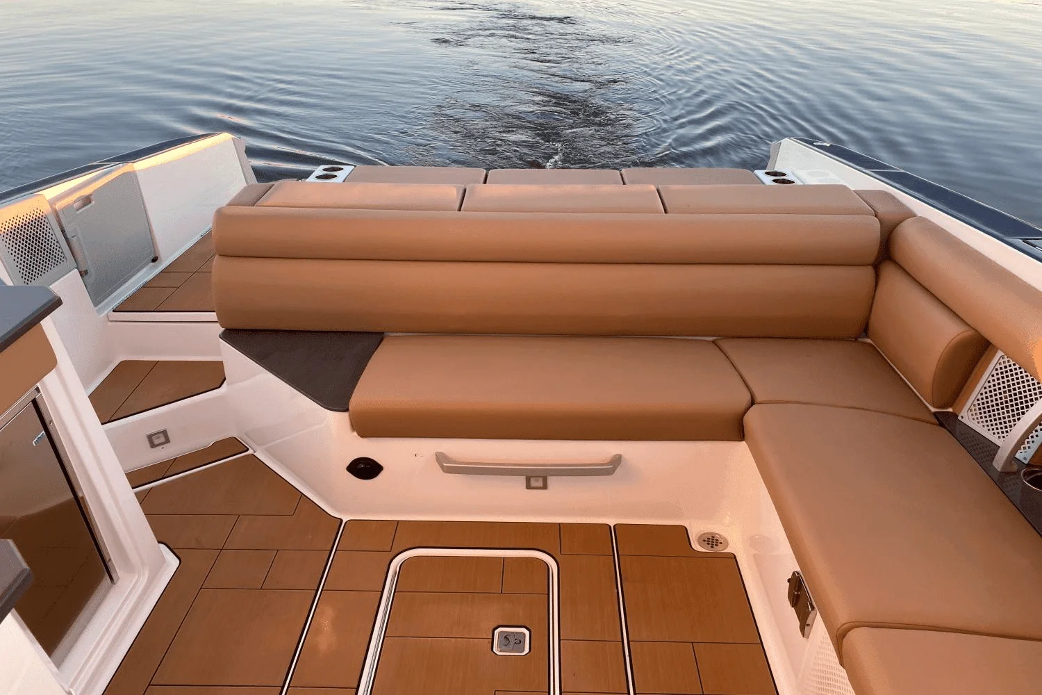 2024 Aviara AV32 Image Thumbnail #13