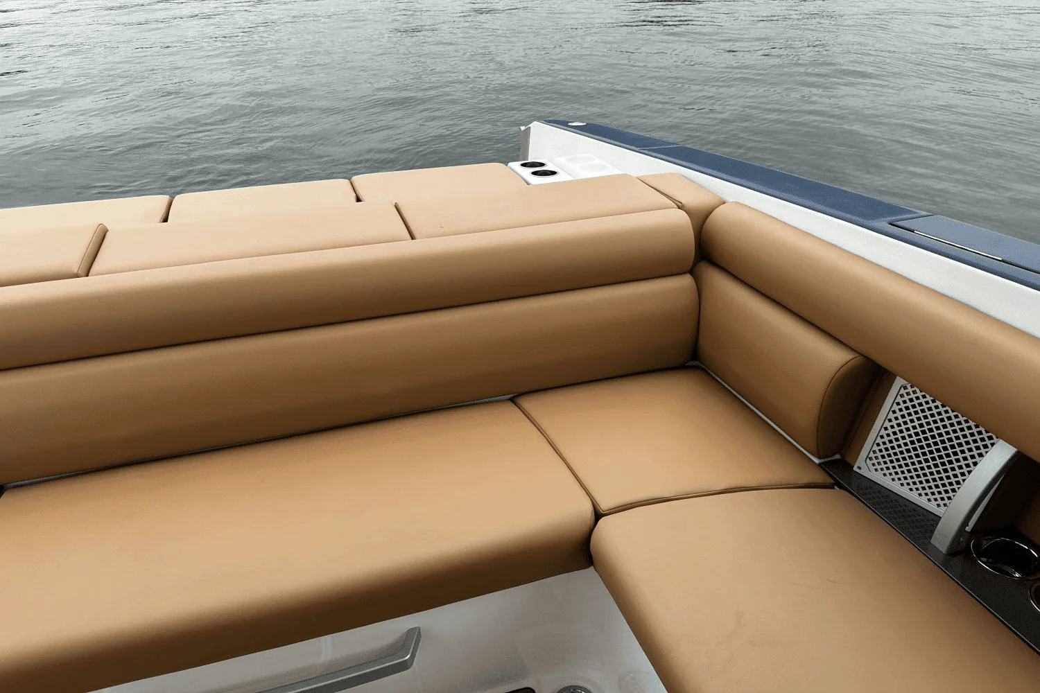 2024 Aviara AV32 Image Thumbnail #11