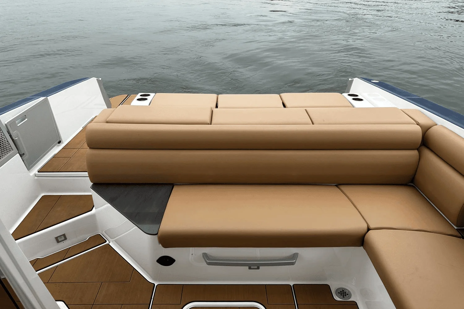 2024 Aviara AV32 Image Thumbnail #10