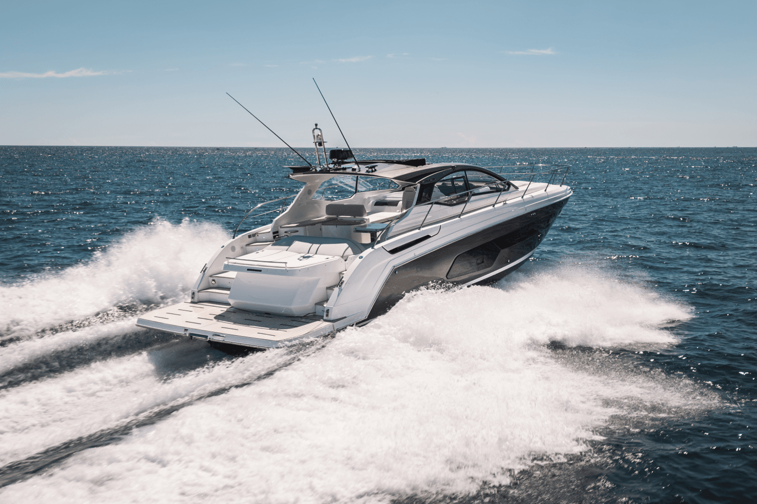 2025 Azimut ATLANTIS 45 Image Thumbnail #3