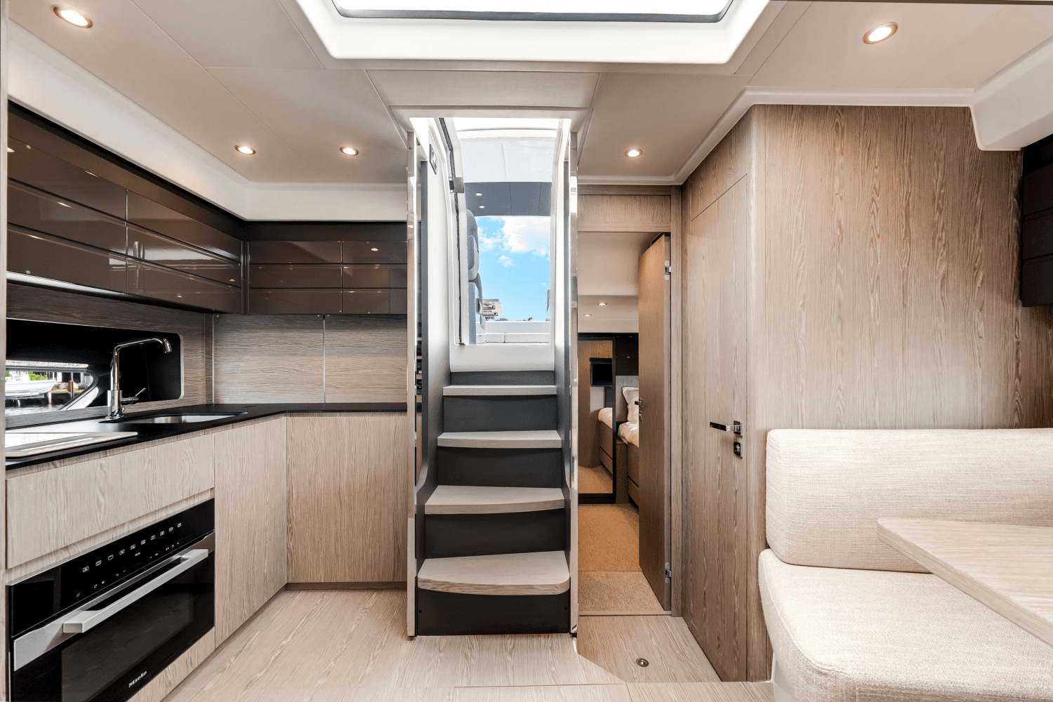 2025 Azimut ATLANTIS 45 Image Thumbnail #26