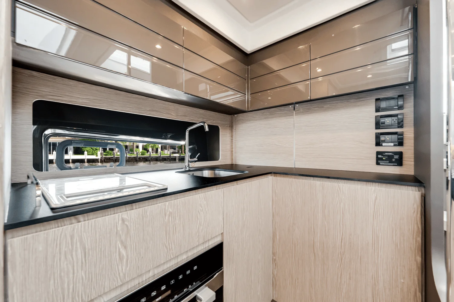 2025 Azimut ATLANTIS 45 Image Thumbnail #30