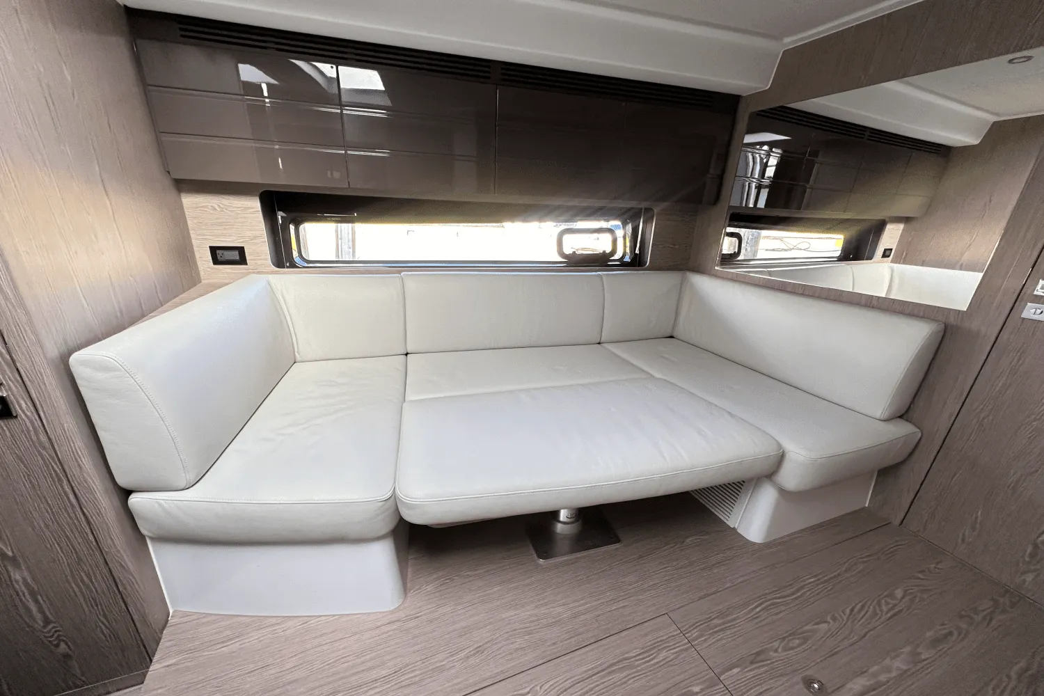 2025 Azimut ATLANTIS 45 Image Thumbnail #31