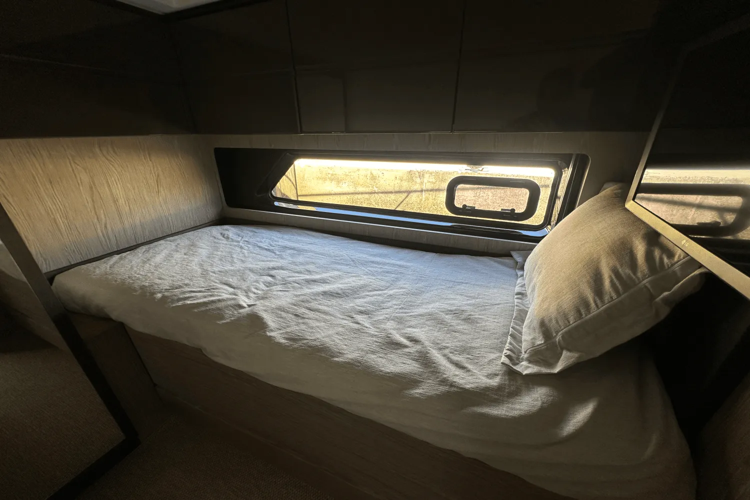 2025 Azimut ATLANTIS 45 Image Thumbnail #33