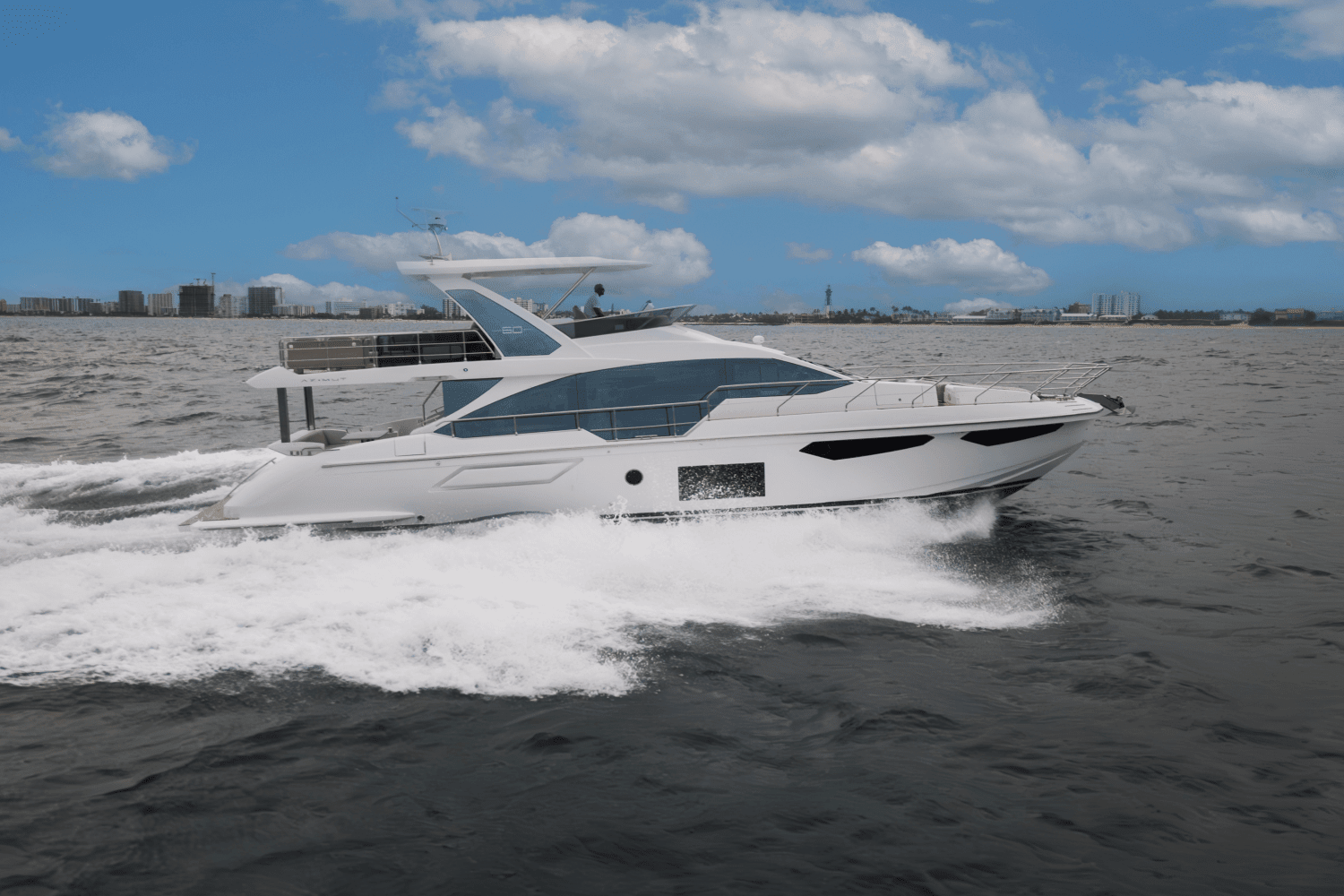 2025 Azimut
                                                             AZ60-FLY Image Thumbnail #2