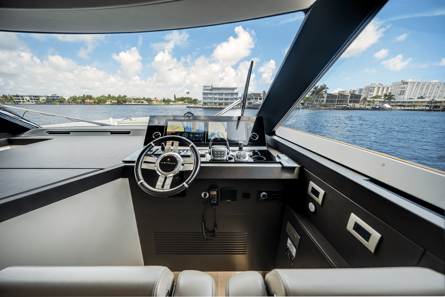 2025 Azimut Seadeck 6 Image Thumbnail #37