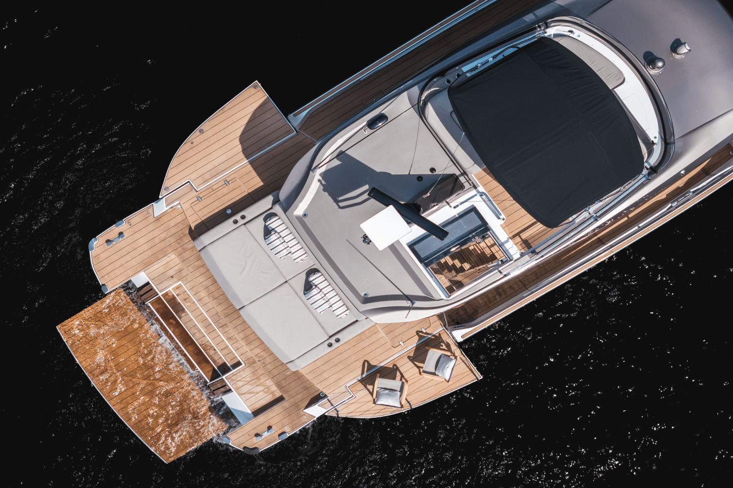 2025 Azimut Seadeck 6 Image Thumbnail #77