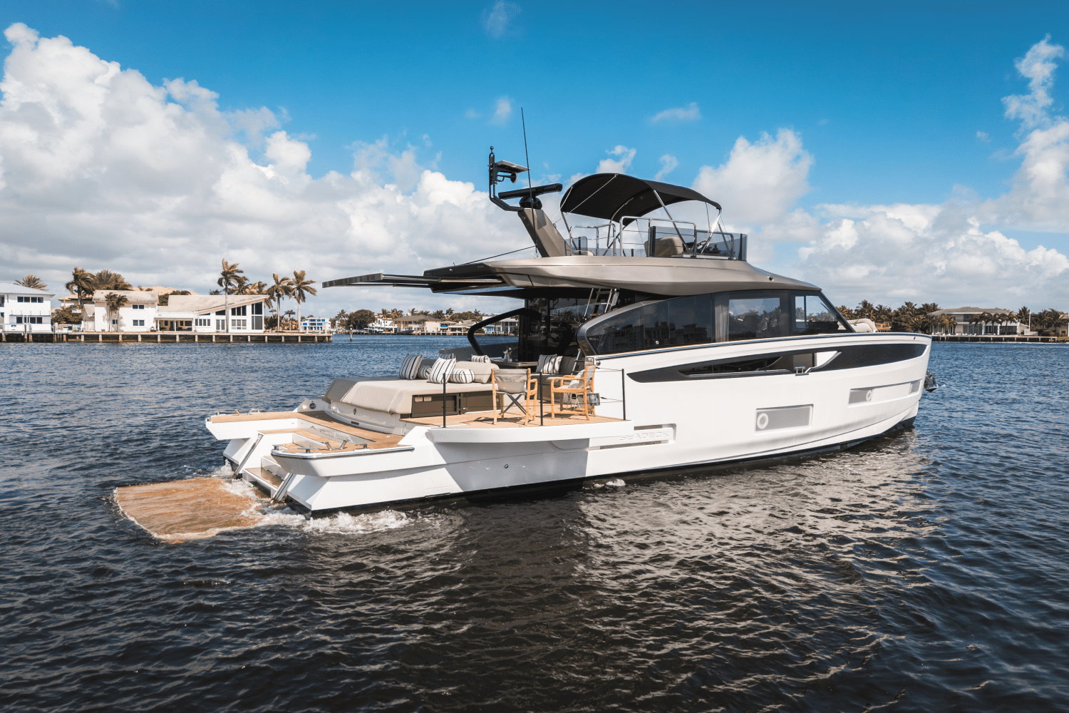 2025 Azimut Seadeck 6 Image Thumbnail #10