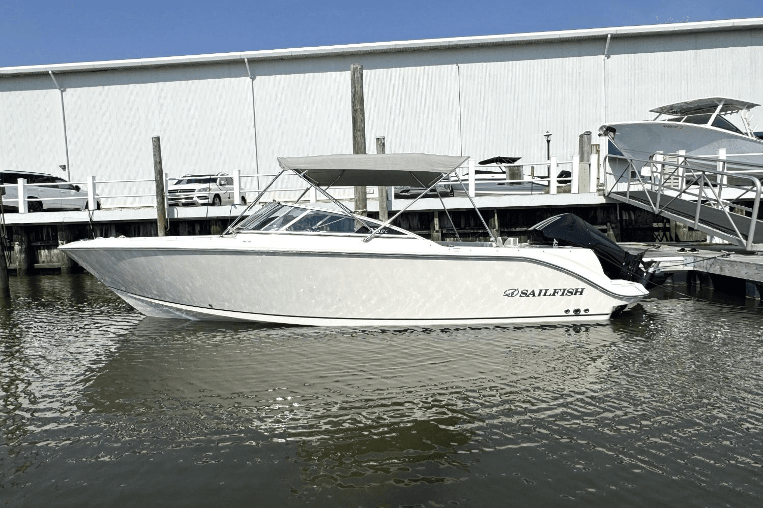 2024 Sailfish 226 DC Image Thumbnail #2