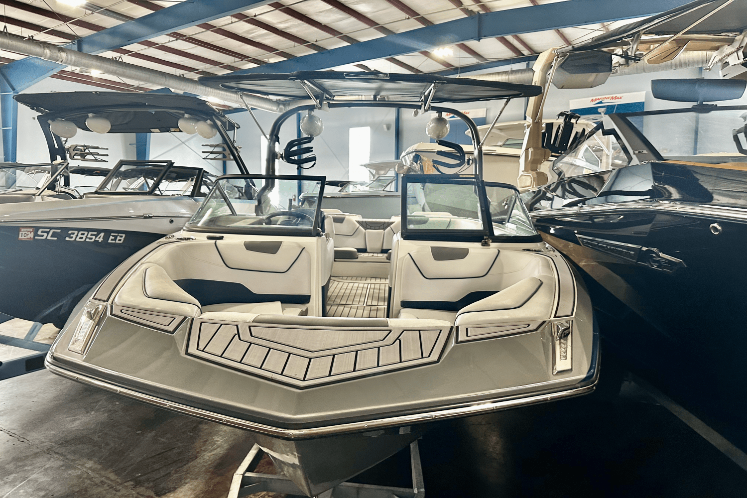 2018 Nautique Super Air Nautique GS22 Image Thumbnail #3