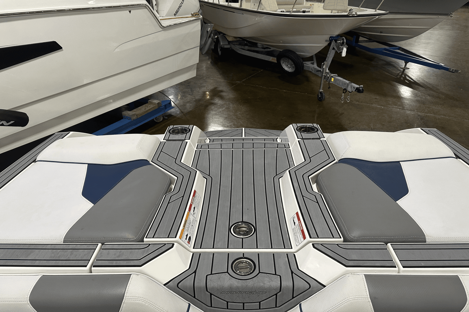 Thumbnail 4 for 2018 Nautique SUPER AIR NAUTIQUE GS22