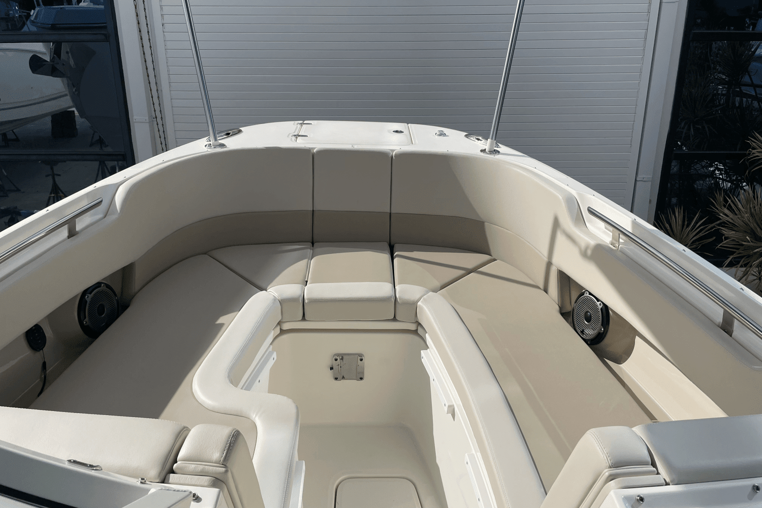 2024 Boston Whaler 320 Vantage Image Thumbnail #21