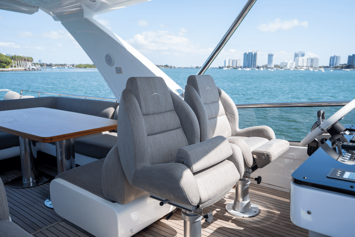 2023 Azimut
                                                             60 FLY Image Thumbnail #46