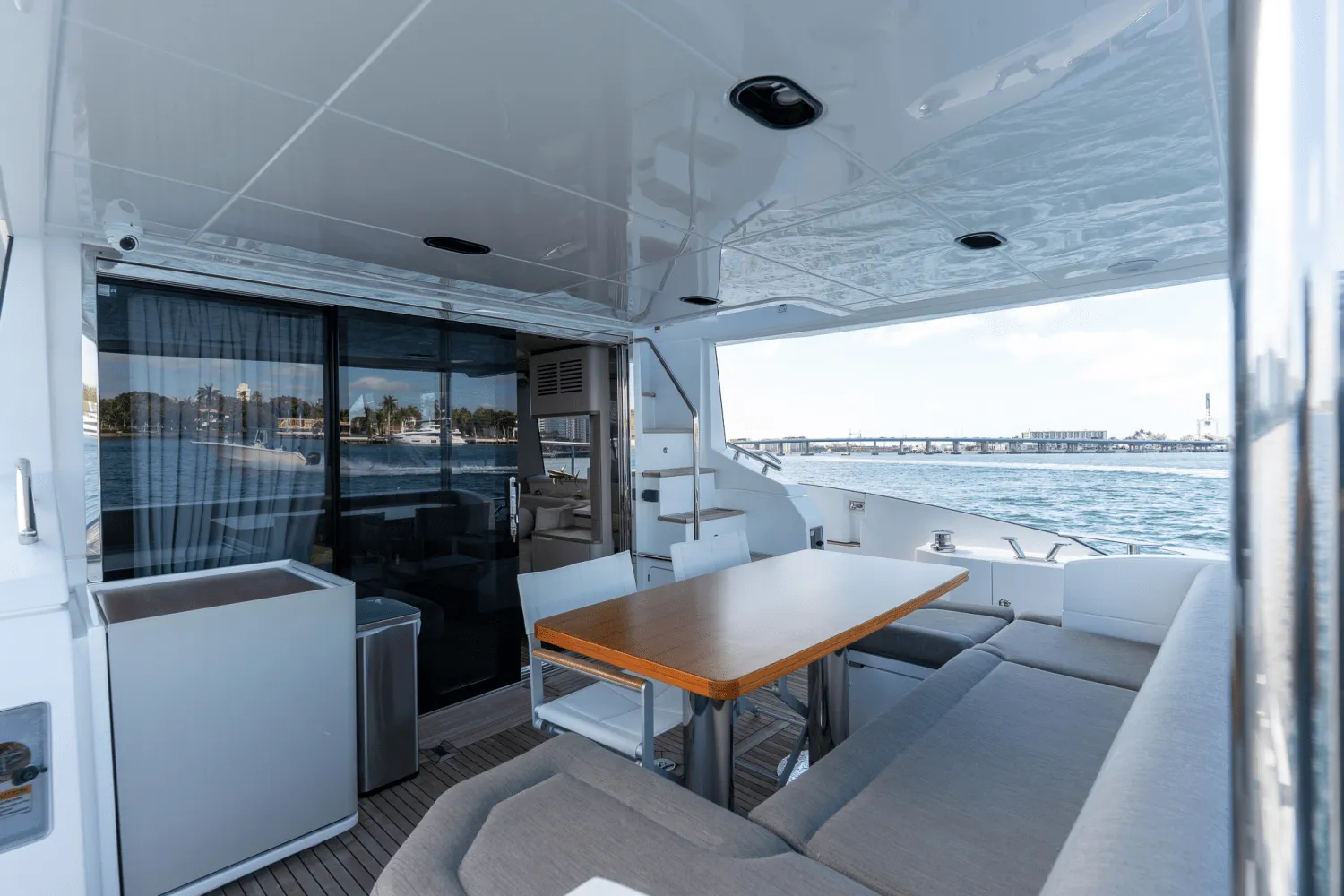2023 Azimut
                                                             60 FLY Image Thumbnail #35