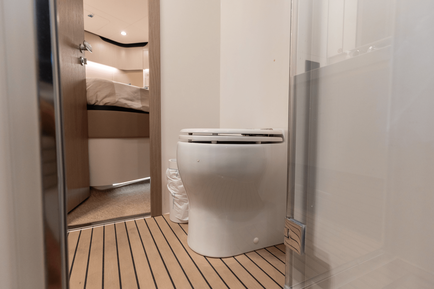 2023 Azimut
                                                             60 FLY Image Thumbnail #81