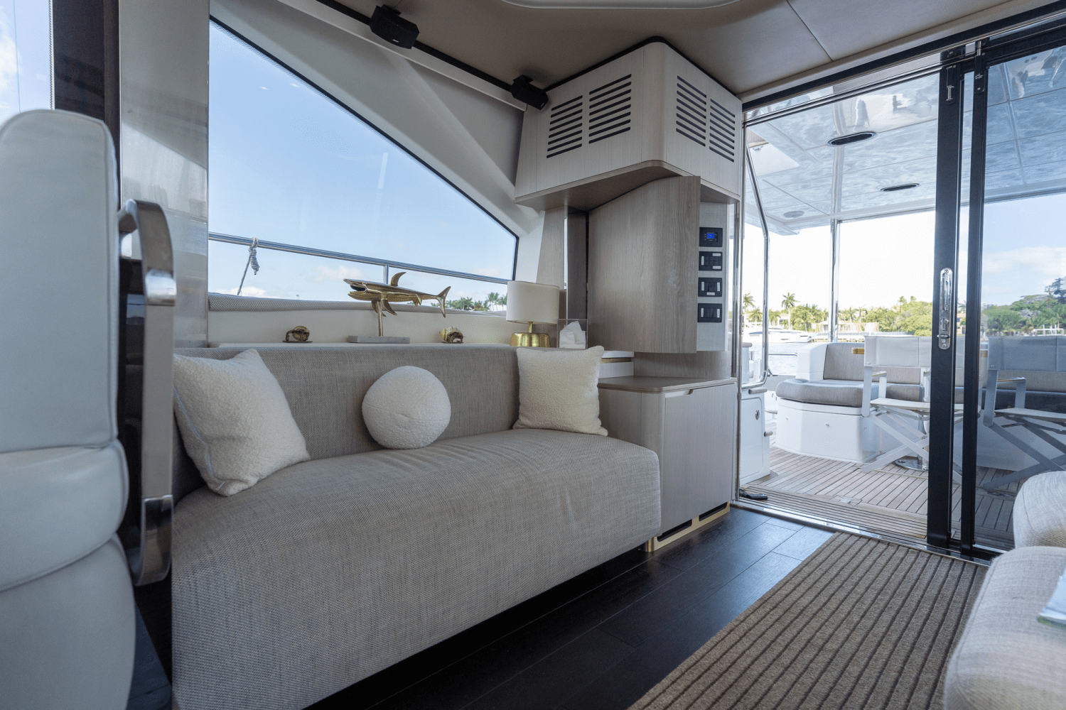 2023 Azimut
                                                             60 FLY Image Thumbnail #20