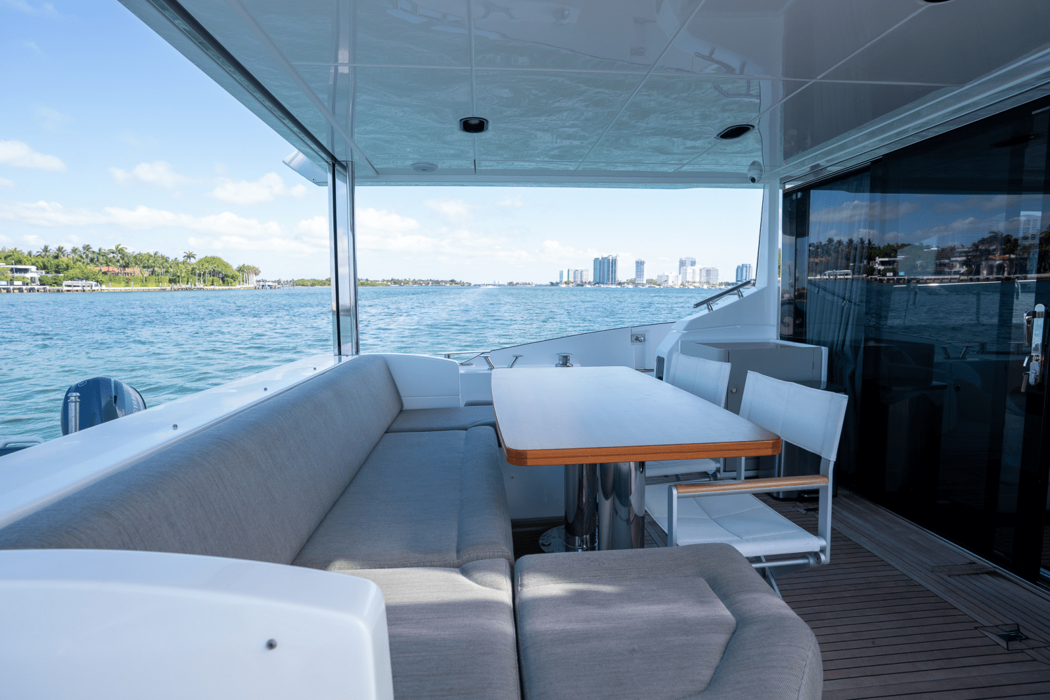 2023 Azimut
                                                             60 FLY Image Thumbnail #37