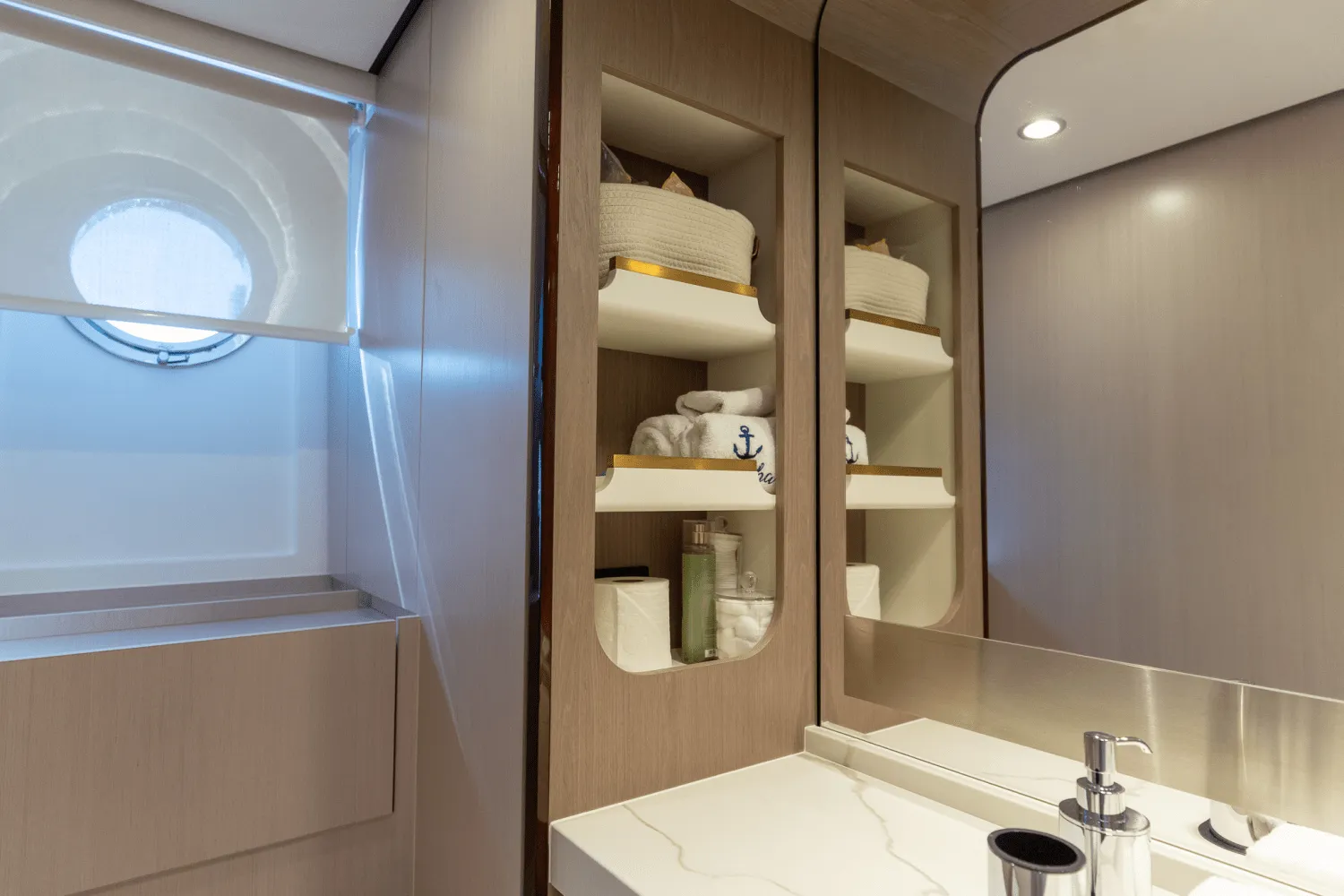 2023 Azimut
                                                             60 FLY Image Thumbnail #91