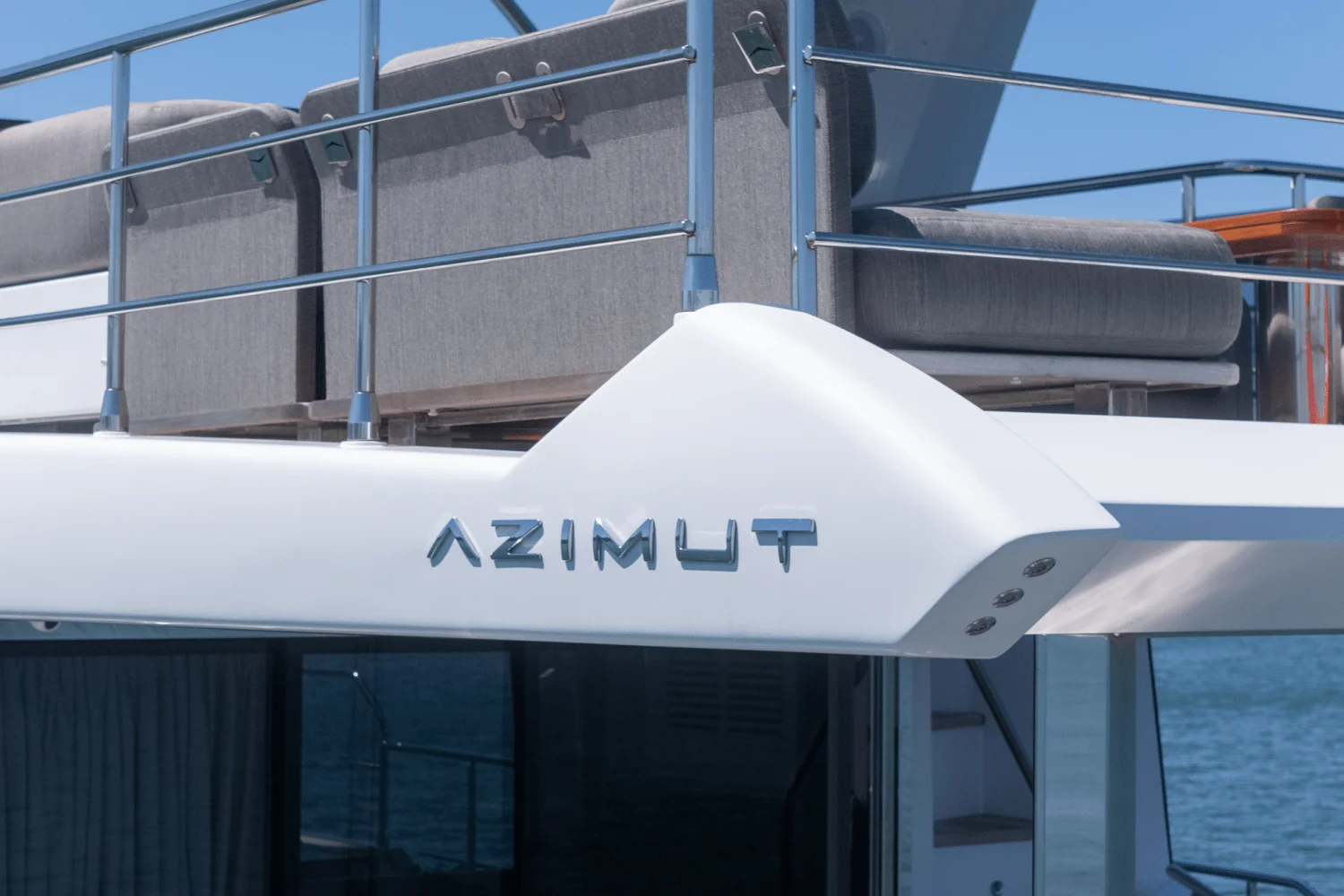 2023 Azimut
                                                             60 FLY Image Thumbnail #9