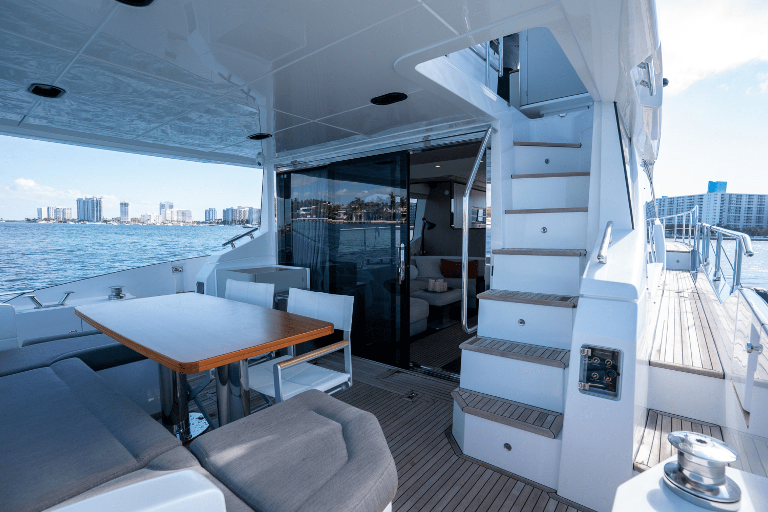 2023 Azimut
                                                             60 FLY Image Thumbnail #36