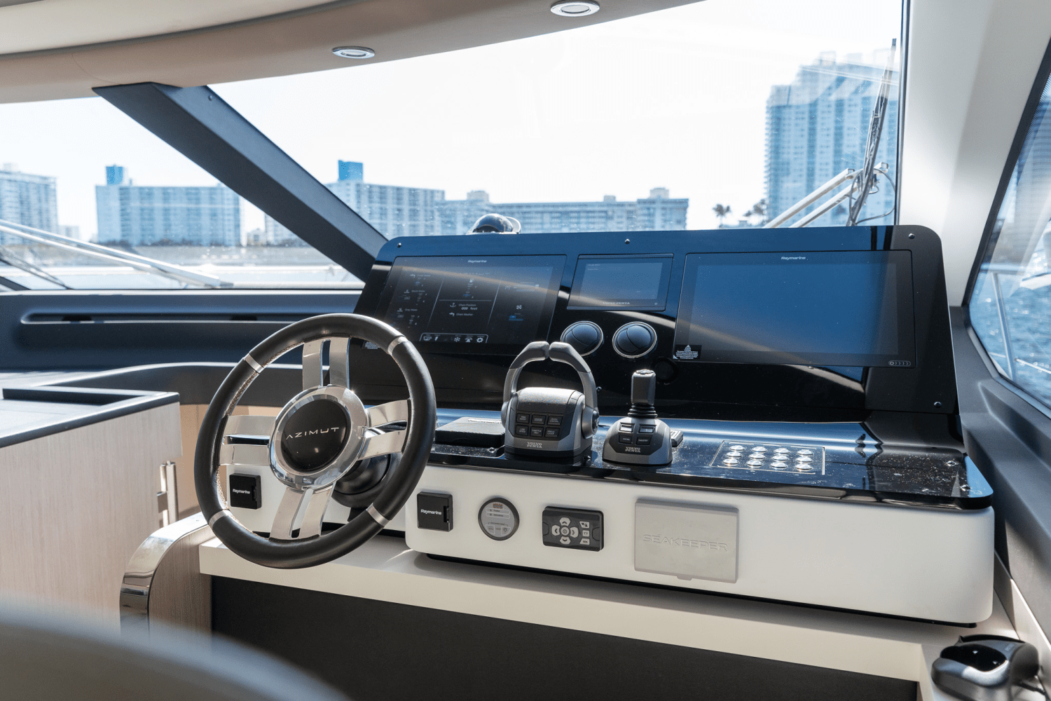 2023 Azimut
                                                             60 FLY Image Thumbnail #21