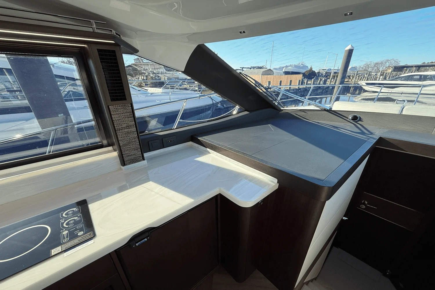 2025 Galeon 450 HTC Image Thumbnail #27