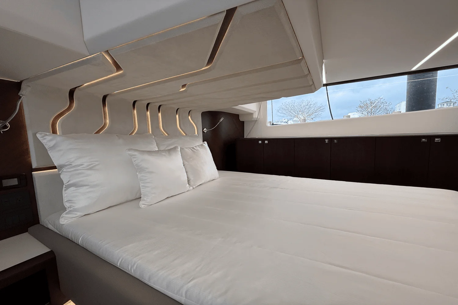 2025 Galeon 450 HTC Image Thumbnail #57