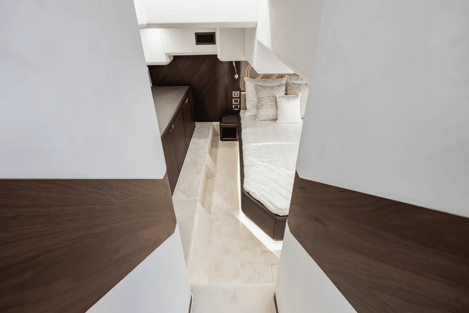 2024 Galeon 450 HTC Image Thumbnail #51