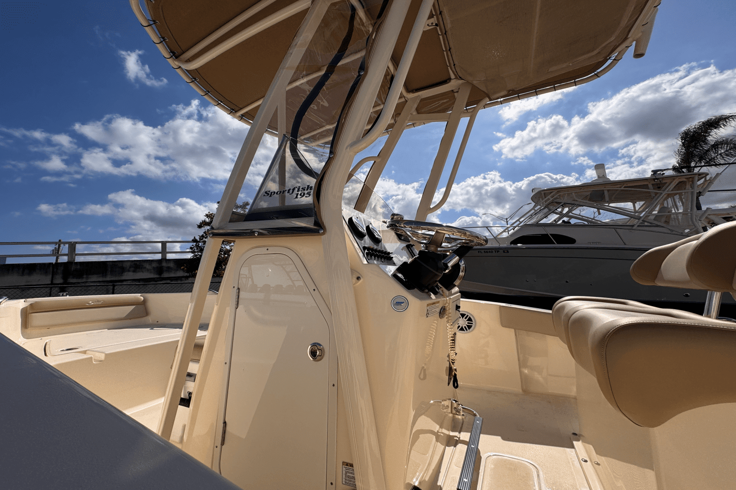 2024 Scout 195 Sportfish Image Thumbnail #10