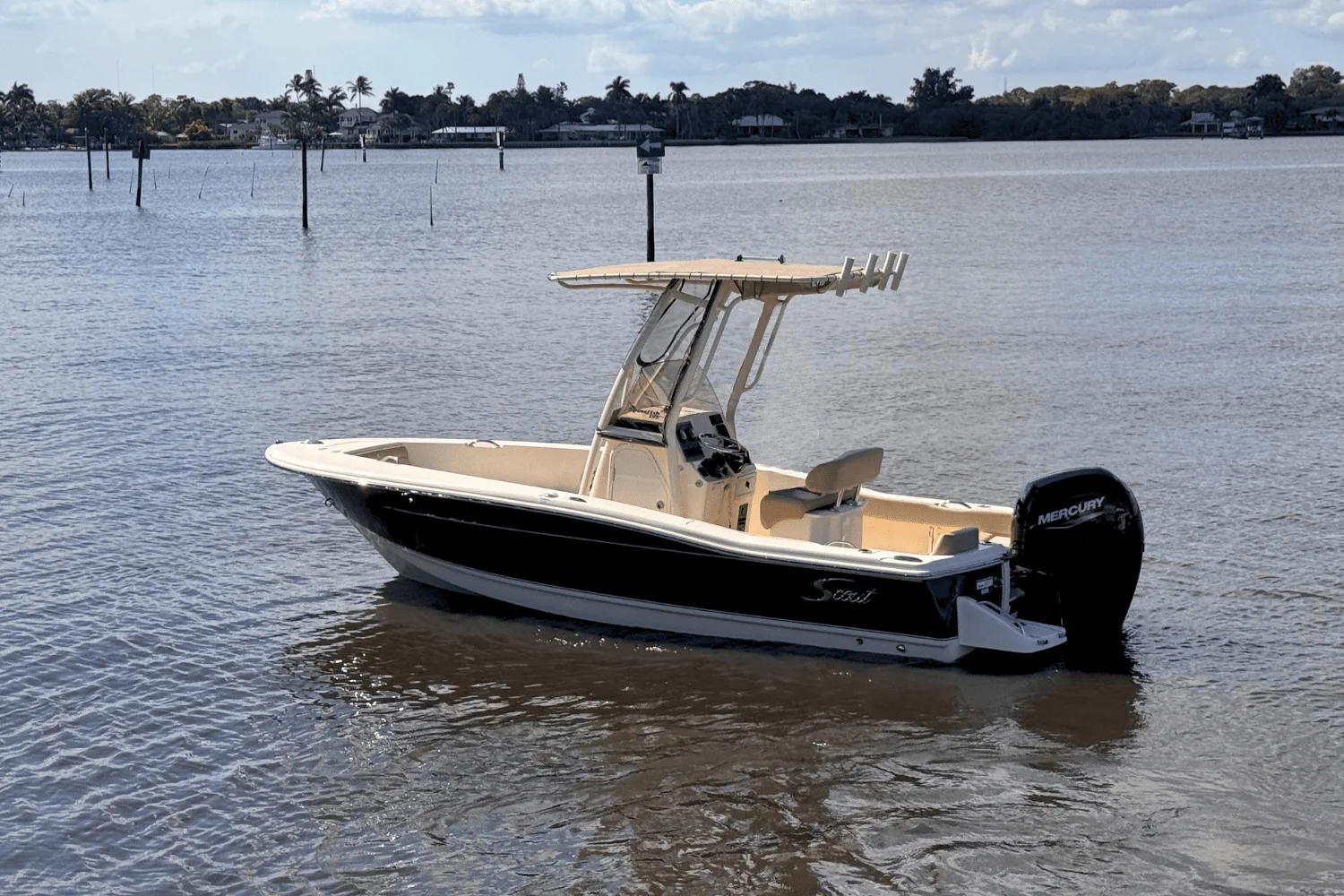 2024 Scout 195 Sportfish Image Thumbnail #1