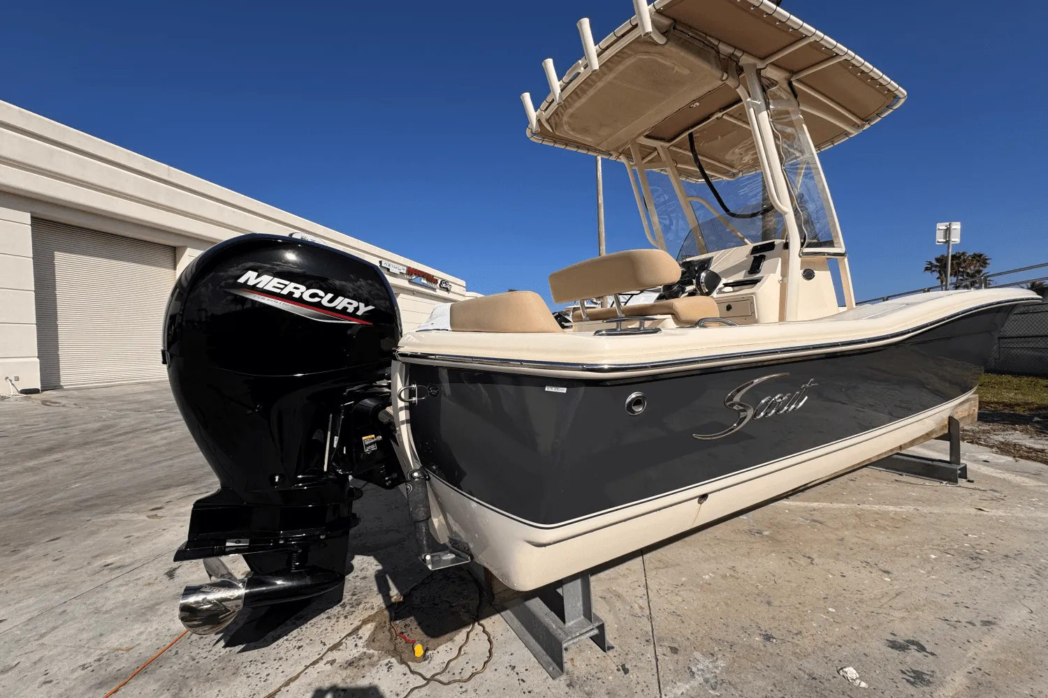 2024 Scout 195 Sportfish Image Thumbnail #3