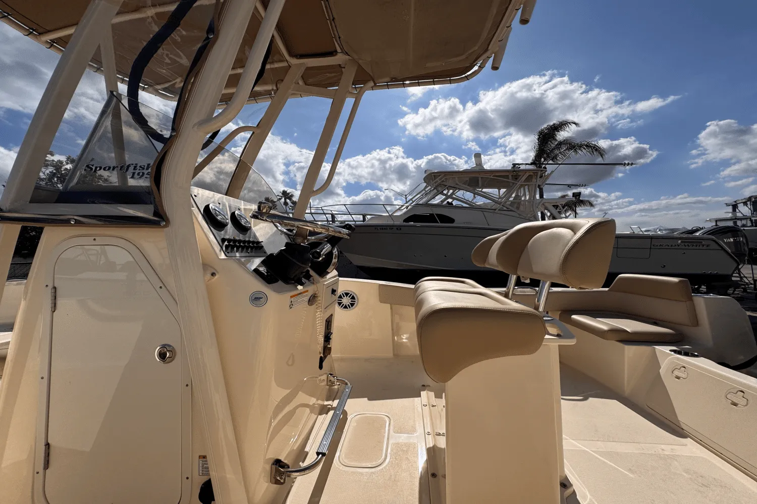 2024 Scout 195 Sportfish Image Thumbnail #11