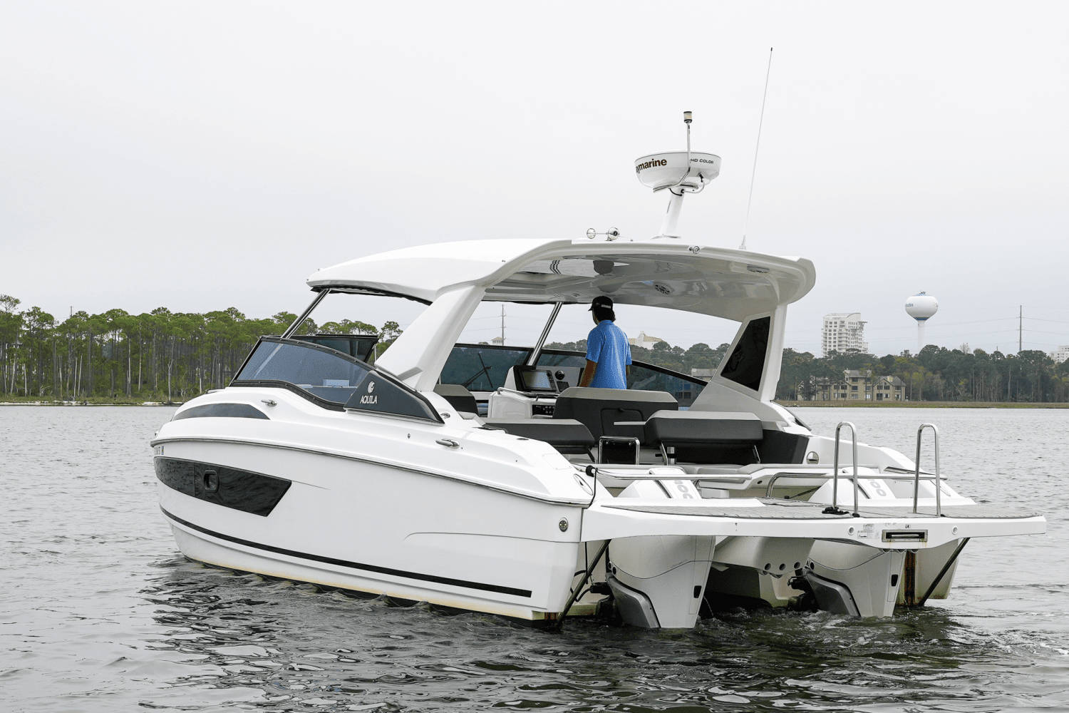 2020 Aquila 32 SPORT Image Thumbnail #5