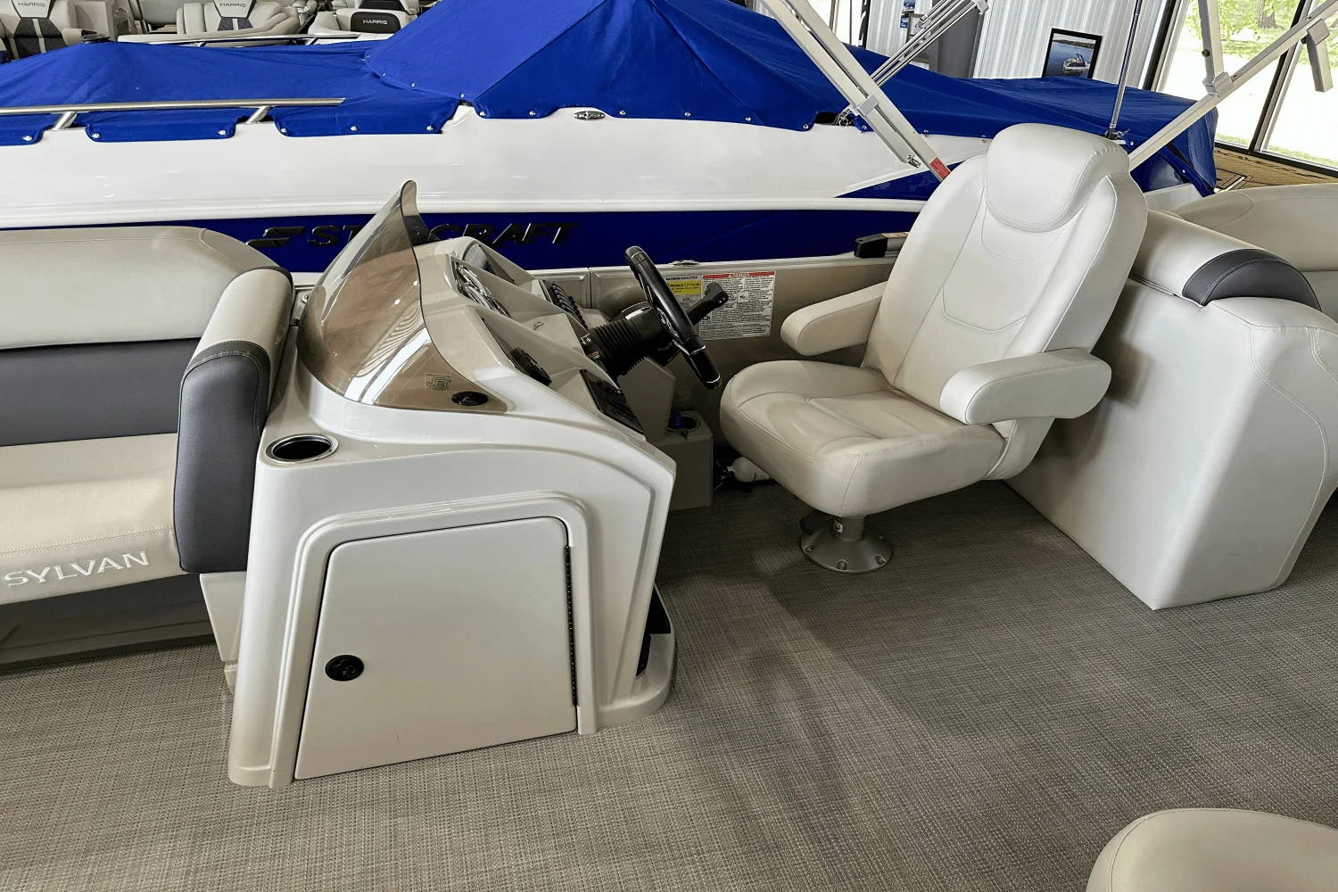 2024 Sylvan MIRAGE 8524 Image Thumbnail #14