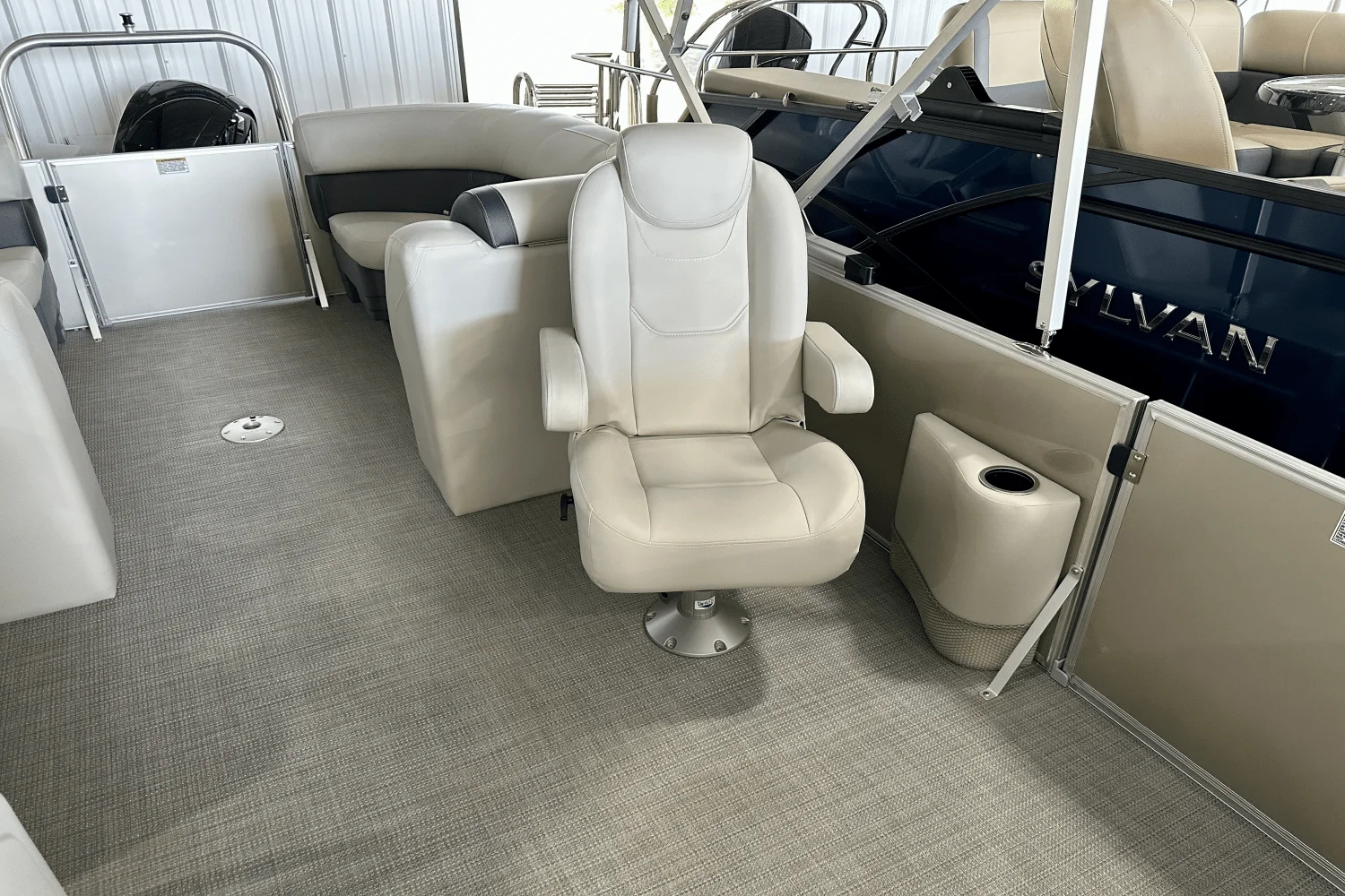 2024 Sylvan MIRAGE 8524 Image Thumbnail #13