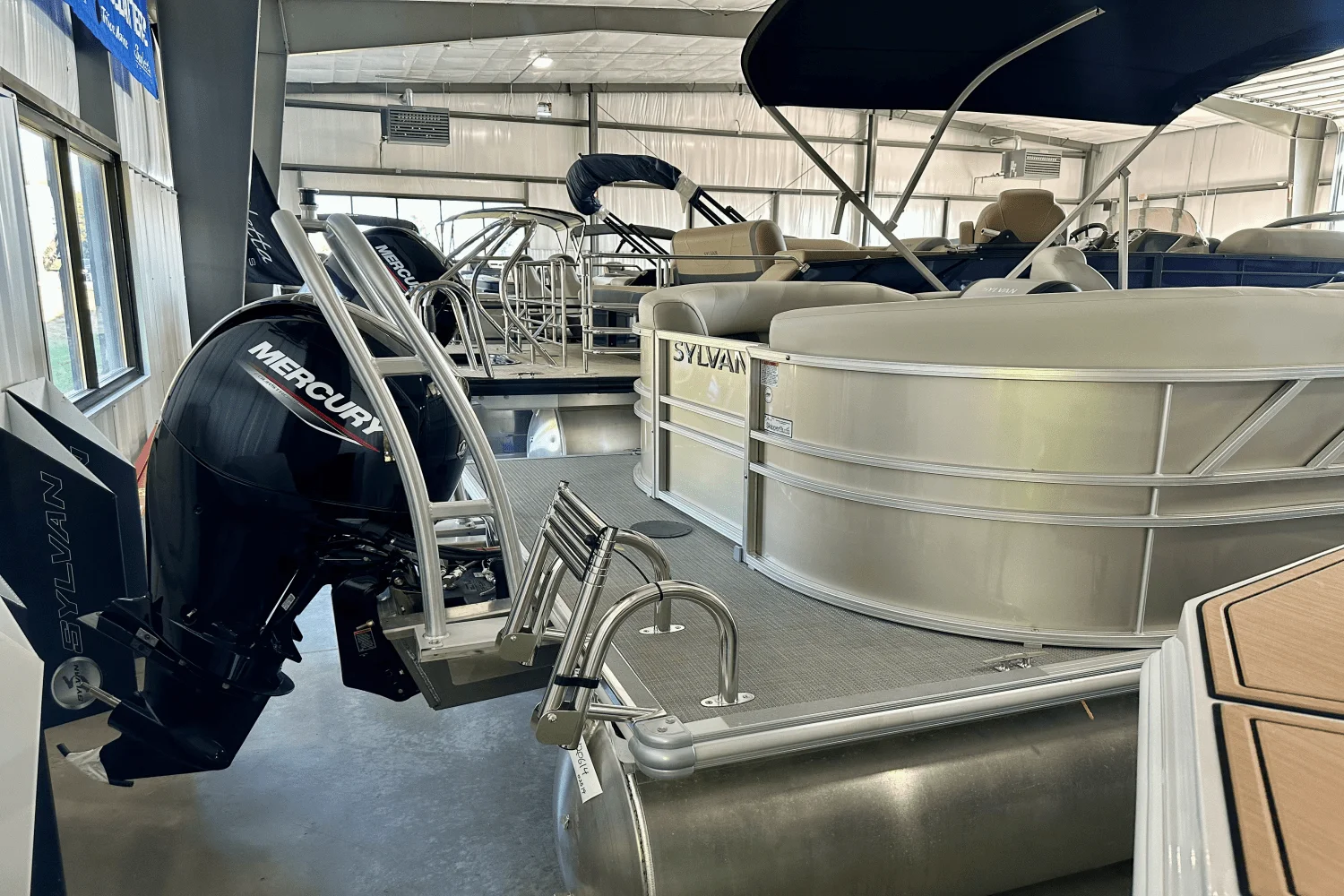 2024 Sylvan MIRAGE 8524 Image Thumbnail #5