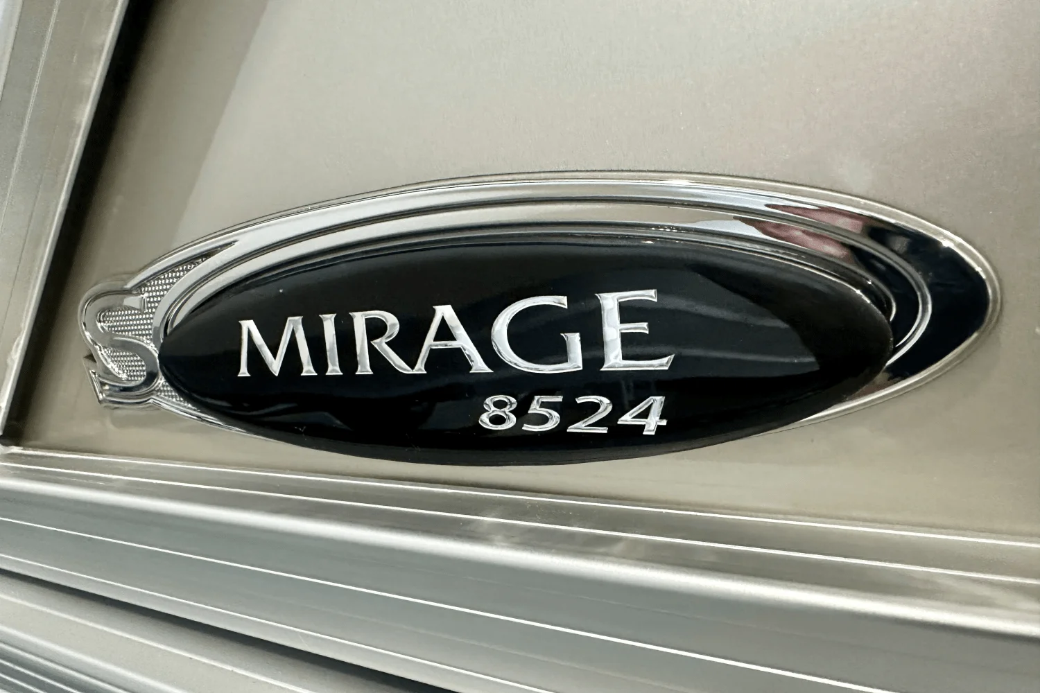 2024 Sylvan MIRAGE 8524 Image Thumbnail #2