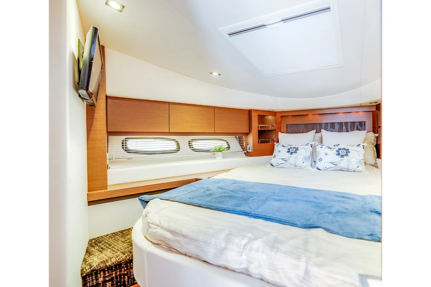 2013 Sea Ray 510 SUNDANCER Image Thumbnail #68