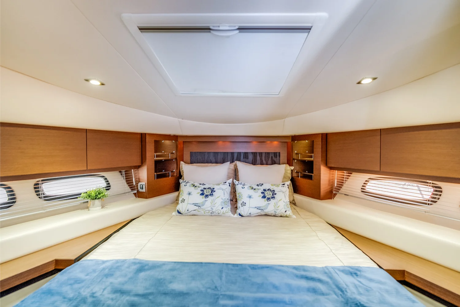 2013 Sea Ray 510 SUNDANCER Image Thumbnail #67